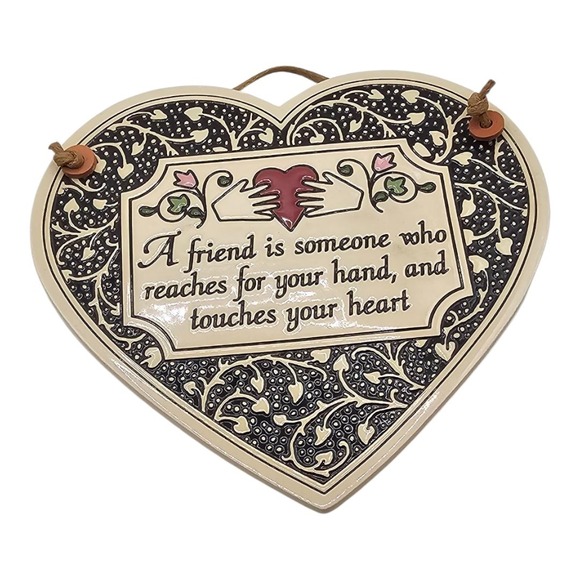 Spooner Creek Designs by Michael Macone Heart Plaque Friends Touch Your‎ Heart - Picture 1 of 7